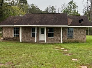 696 Smith St, Pineville, LA 71360