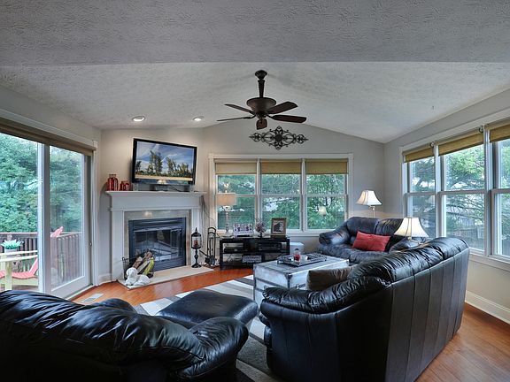 5th image of 6008 Ulster Dr