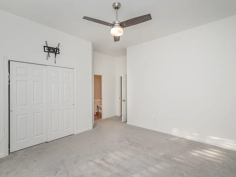 3169 Glenview Dr — Photo 41