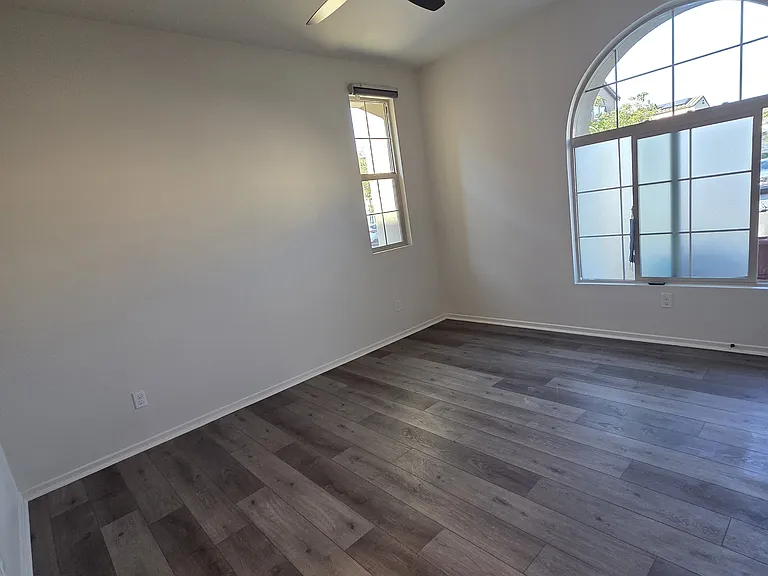 723 Merit Dr — Photo 17