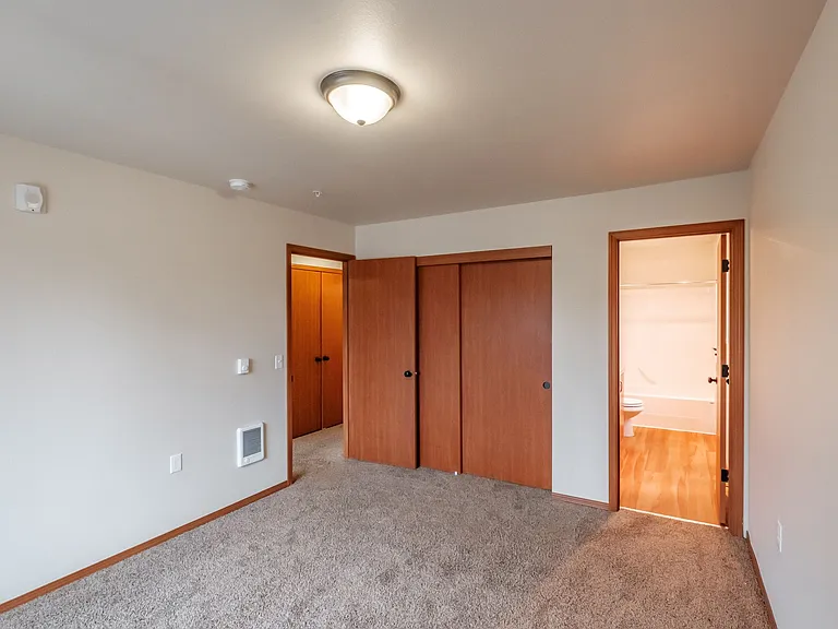Aspen Place Apartments — Photo 65