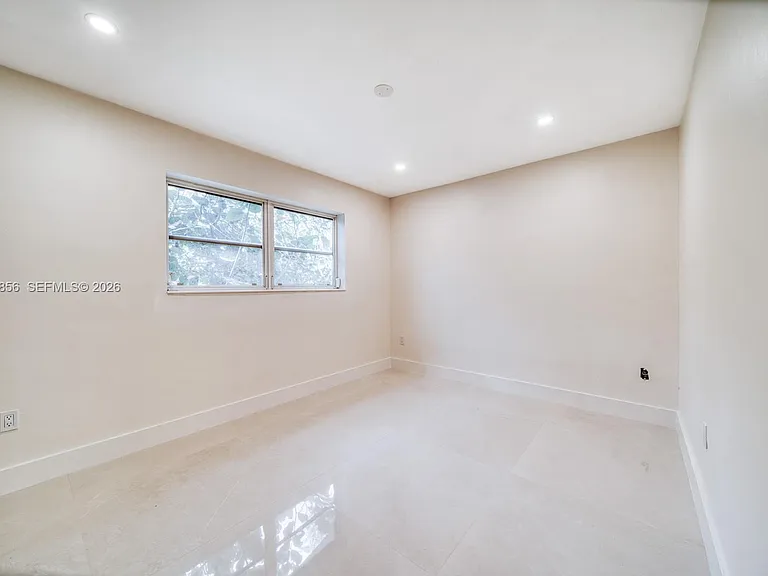 15730 SW 87th Ct — Photo 22