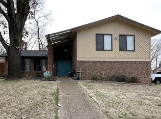 107 E Stephens Ct, Athens, TX 75751