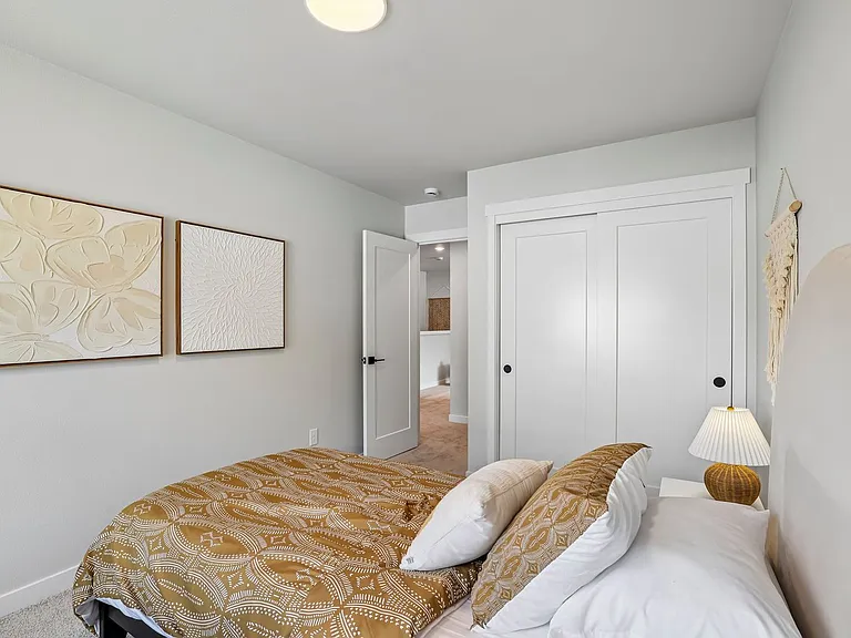 6807 NE 15th Ct — Photo 18