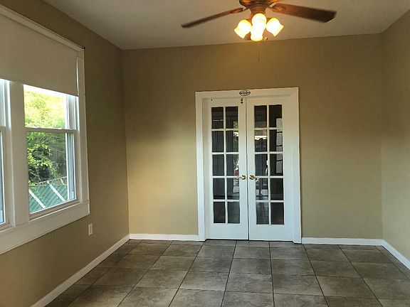 2nd image of 5645 Charles Pl
