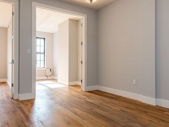 5th image of 154 Rogers Ave #1K