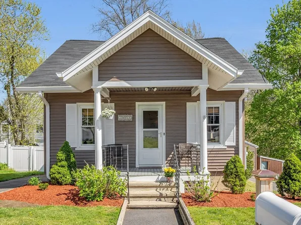 51 Goodale St, Haverhill, MA 01830