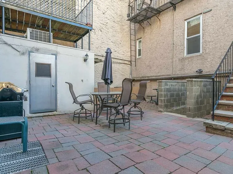 116 Willow Ave #3 — Photo 9