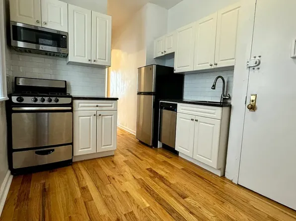 238 East 89th Street image 1 of 8