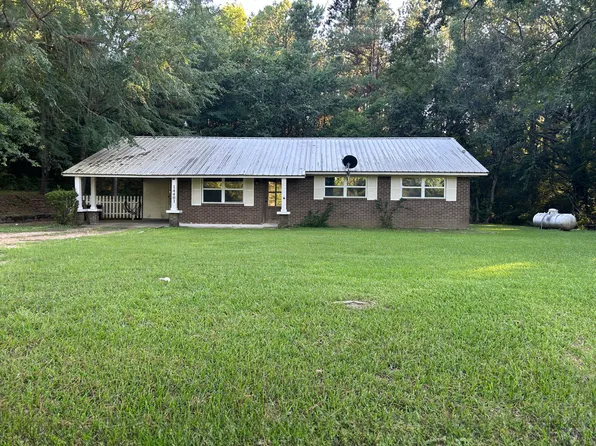 14520 Highway 15 N, Philadelphia, MS 39350