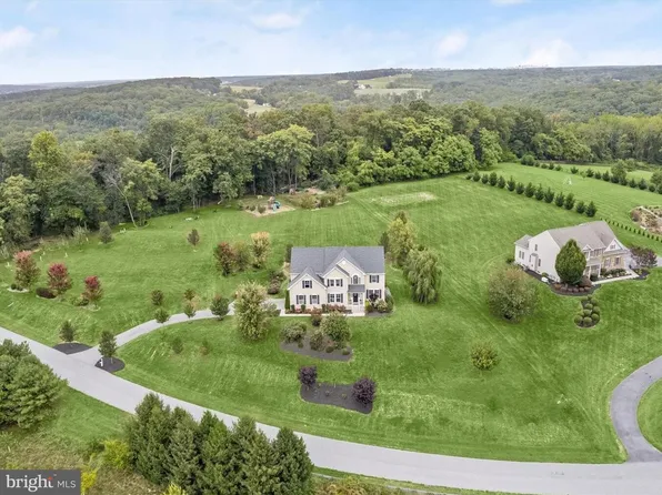 1034 Berberi Rd, Westminster, MD 21157