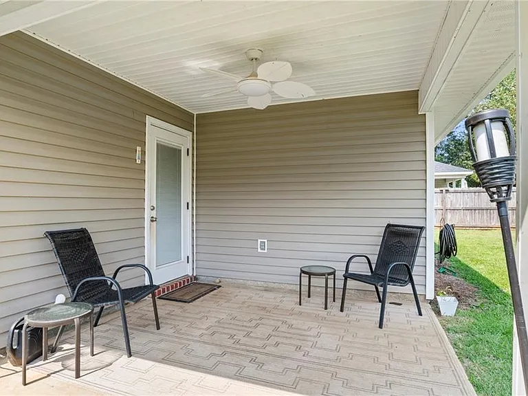 8650 Hamilton Bridges Dr S — Photo 25