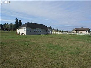 3rd image of 20201 NE 96th Ave