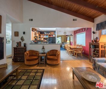 3321 Greenfield Ave, Los Angeles, CA, 90034
