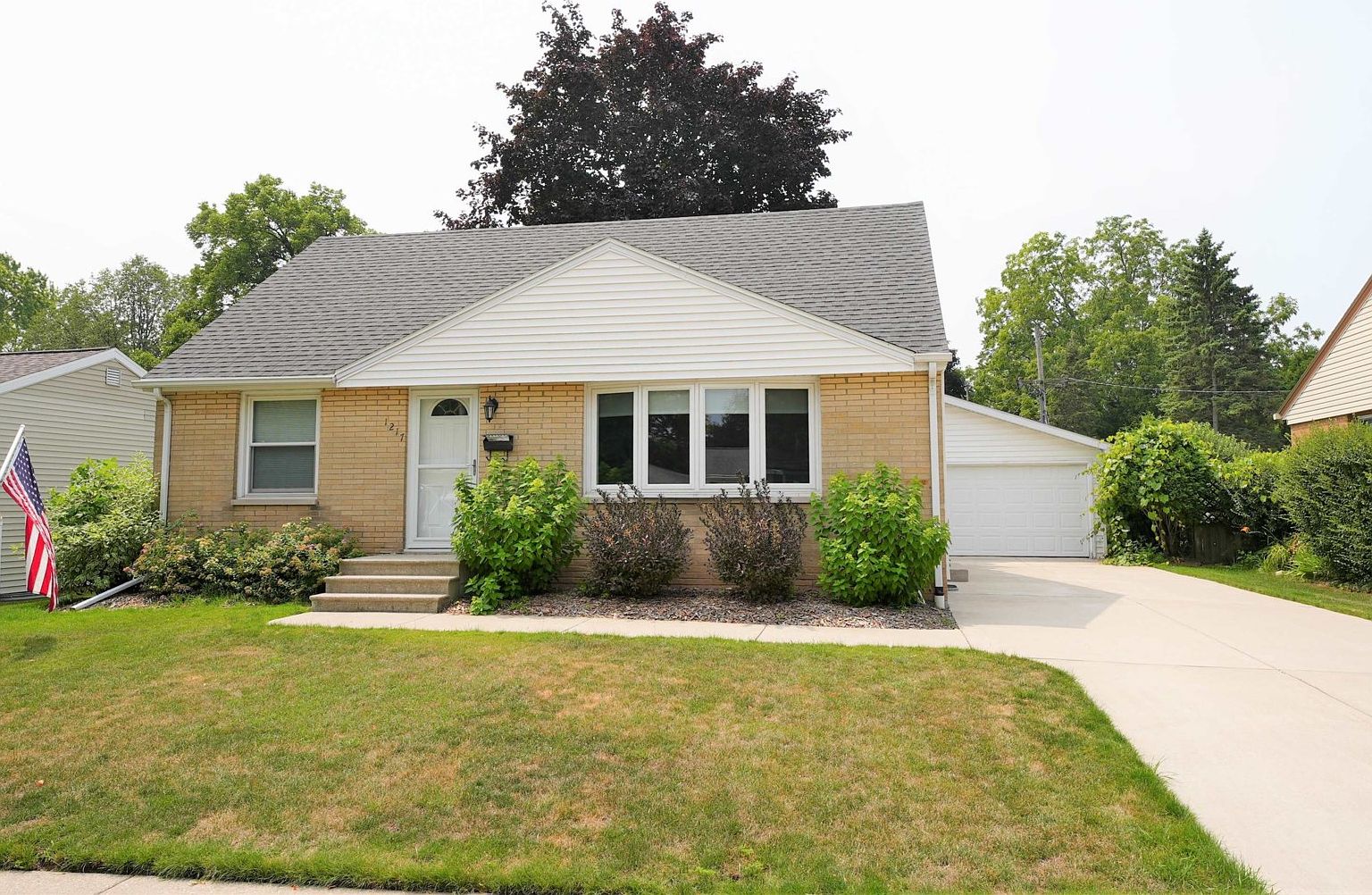 1217 Langlade Ave, Green Bay, WI 54304 MLS 50278885 Zillow