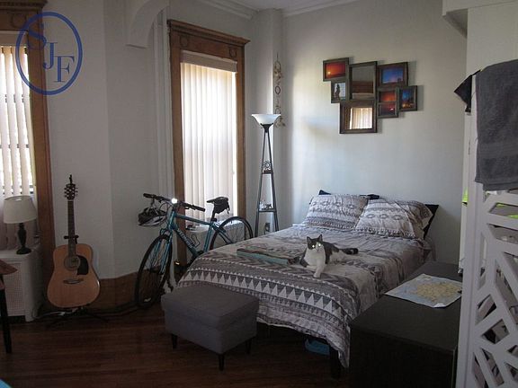 3rd image of 374 Sterling Pl APT 2