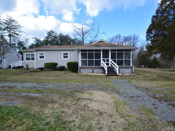 151 Bigger Rd, Cumberland, VA 23040