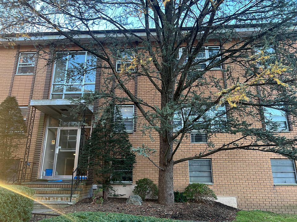 Building Photo 3