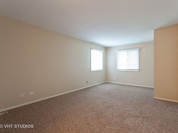 5th image of 2990 Middlebury Ct W
