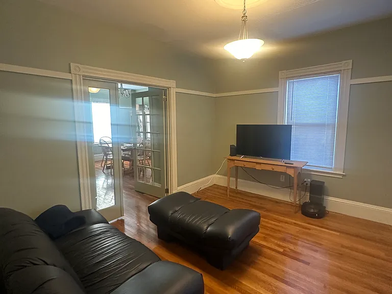 374 Highland Ave — Photo 18