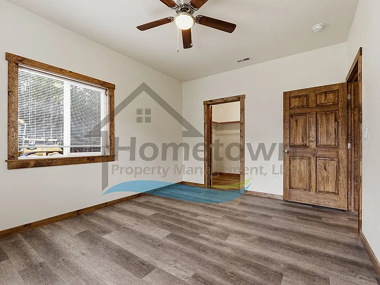 105 Burnt Tree Ln — Photo 17