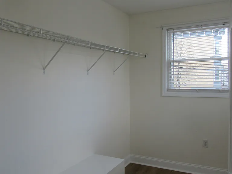 35 Taylor Ave #2 — Photo 8