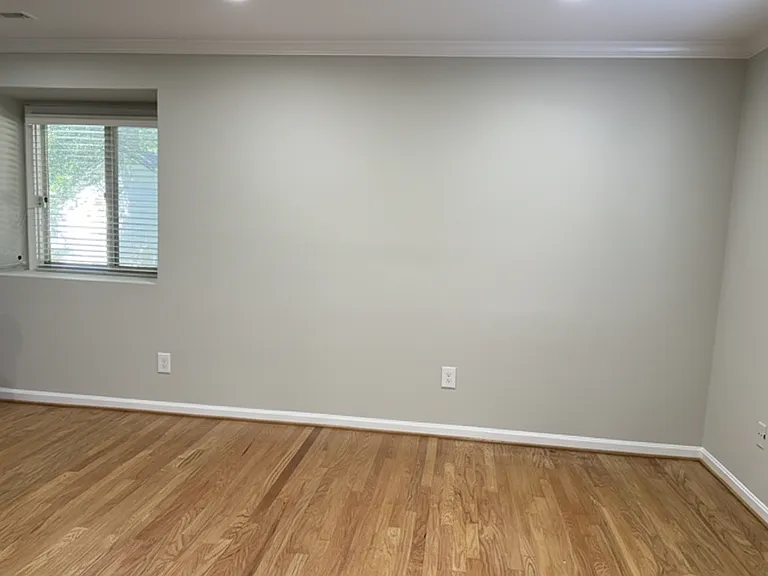 1105 N Taylor St — Photo 10