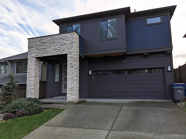 1416 184th St SW — Photo 2