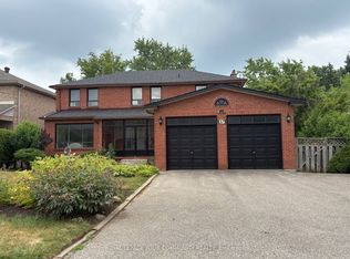 37 Mackay Dr, Richmond Hill, ON L4C 6N9