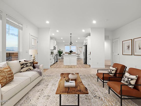 4th image of 4056 N Solar Street