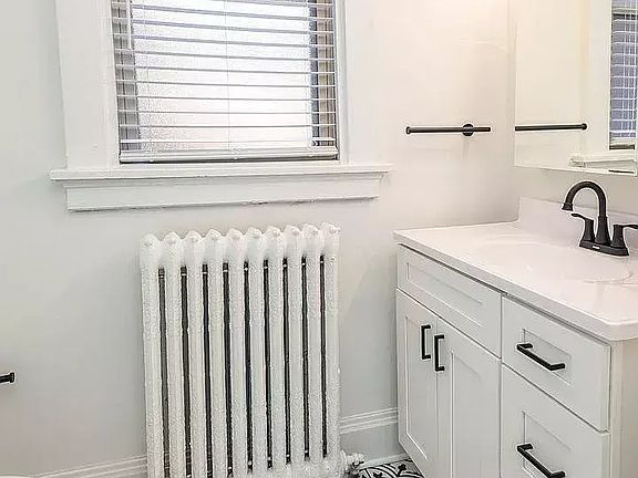 bathclose
