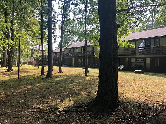 2nd image of 2441 Echo Valley Dr