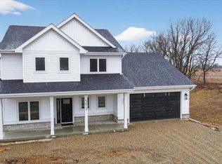 5613 Glorious Dr, Madison, WI 53718