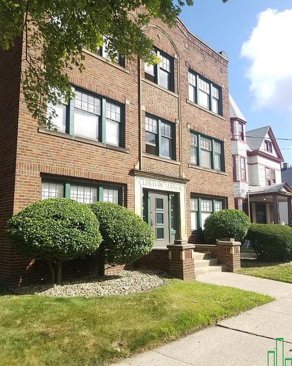 1st image of 6804 W Clinton Ave APT 17