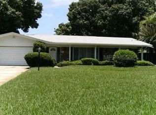 5245 37th St S, Saint Petersburg, FL 33711
