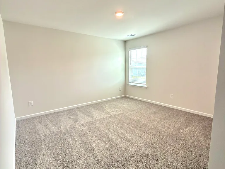 123 Pecan Grove Ln — Photo 12