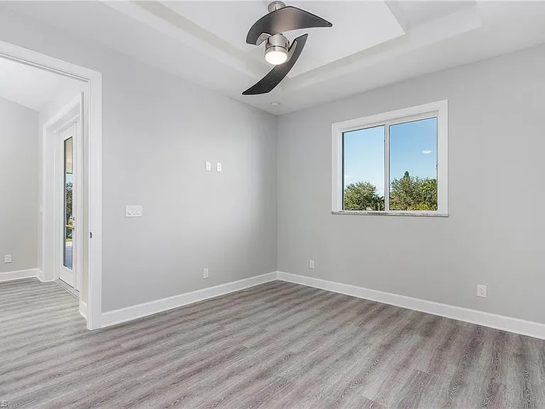 2601 Diplomat Pkwy W — Photo 17