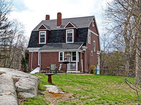 3rd image of 7 Pigeon Hill St