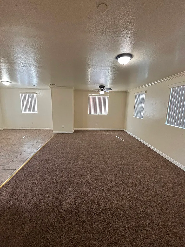 5 bed, 1486 sqft, $3,750 — Photo 3