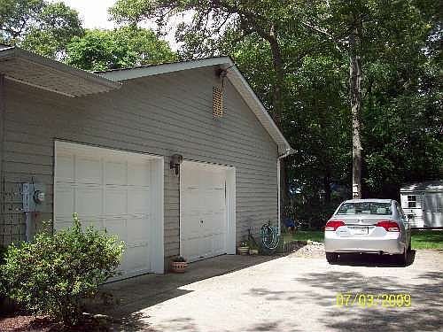 2car garage and deep driveway