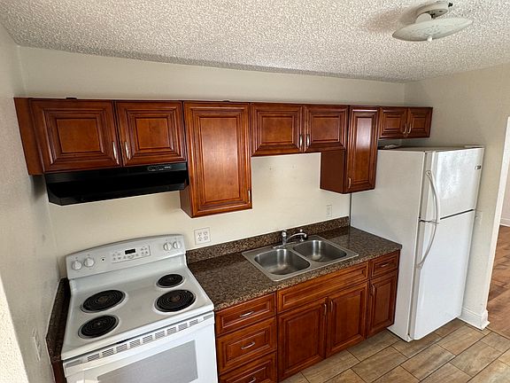 5th image of 5510 Kelly Dr N