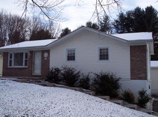 100 Winding Way Rd, Bristol, VA 24201