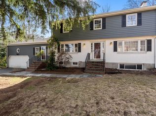 184 Robbins St, Milton, MA 02186