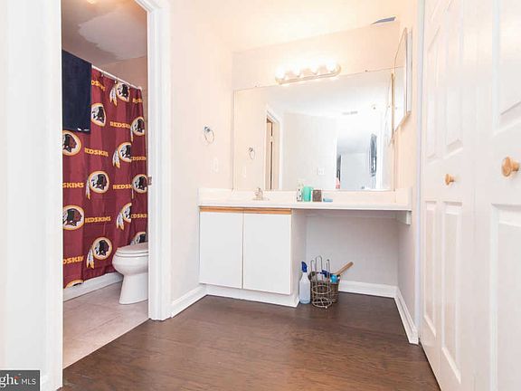 4th image of 4391 Pembrook Village Dr #86