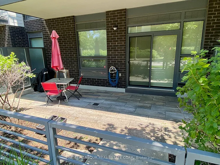 271 Sea Ray Ave — Photo 6