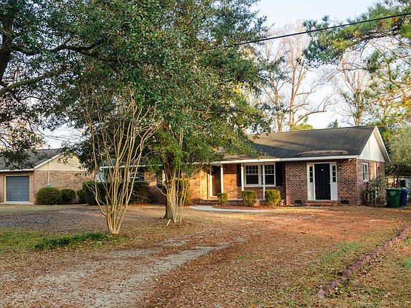 2nd image of 3817 Ashley Cir