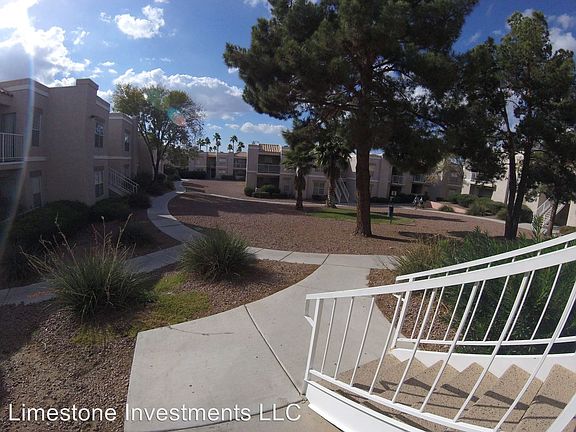 2nd image of 1620 E Sahara Ave