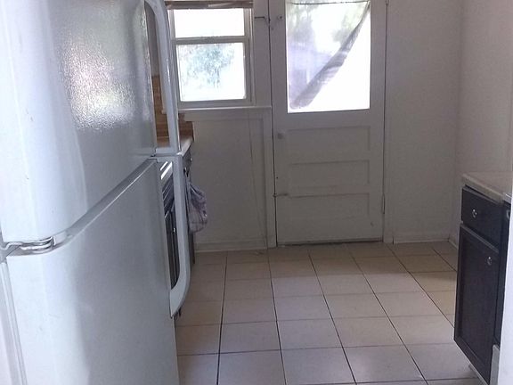 3rd image of 31 Andress St