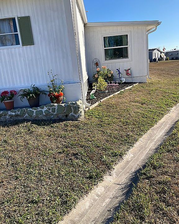 1st image of 6488 Fleetwood Ct