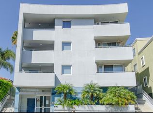 6931 Kittyhawk Ave APT 304, Westchester, CA 90045
